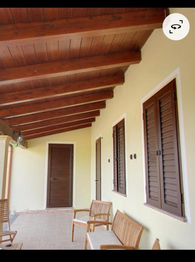 Agriturismo Da Patrizia Simaxis Exterior photo